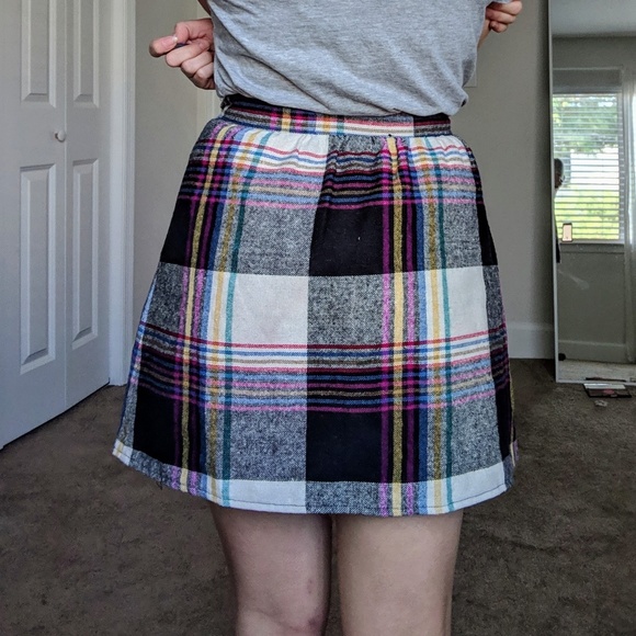 American Apparel skirt - Picture 4 of 4